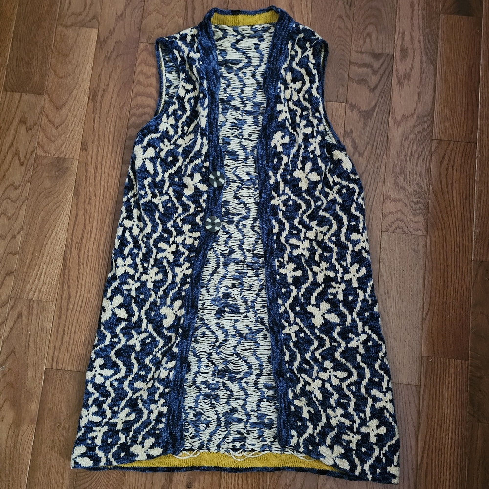 Handmade Blue and White Sleeveless Crochet Cardigan Size S/M